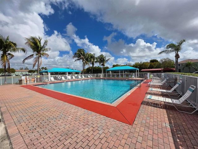 1530 SE 24th Ct 210, Homestead, FL 33035