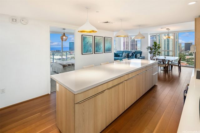 888 Kapiolani Boulevard 3009, Honolulu, HI 96813