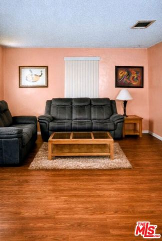 2215 W 132nd Street, Los Angeles, CA 90059