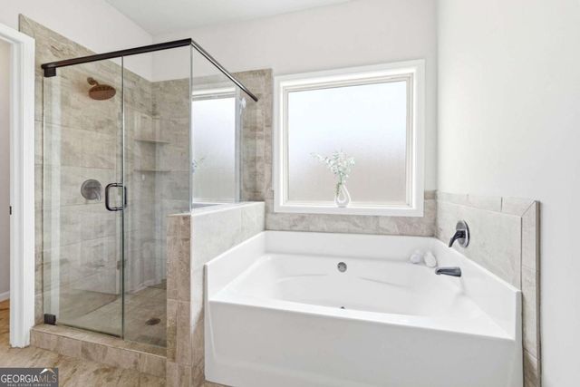 5821 Park Point, Flowery Branch, GA 30542
