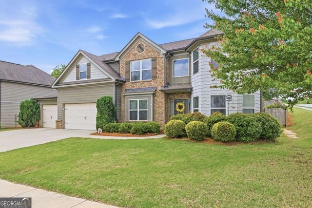 5821 Park Point, Flowery Branch, GA 30542