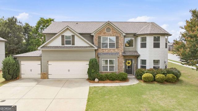 5821 Park Point, Flowery Branch, GA 30542
