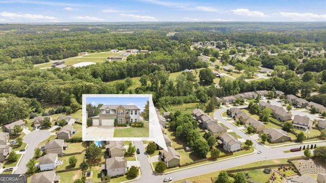 5821 Park Point, Flowery Branch, GA 30542