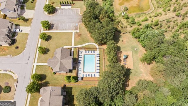 5821 Park Point, Flowery Branch, GA 30542