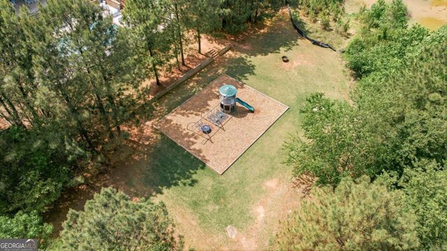5821 Park Point, Flowery Branch, GA 30542