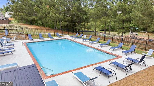 5821 Park Point, Flowery Branch, GA 30542