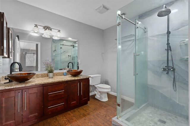 155 N PEARL LAKE CAUSEWAY 208, Altamonte Springs, FL 32714