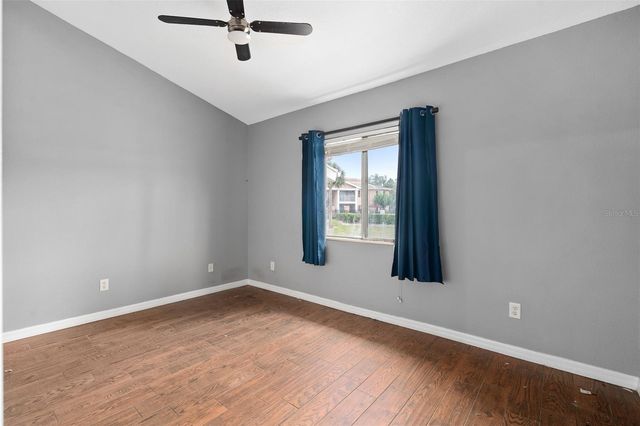 155 N PEARL LAKE CAUSEWAY 208, Altamonte Springs, FL 32714