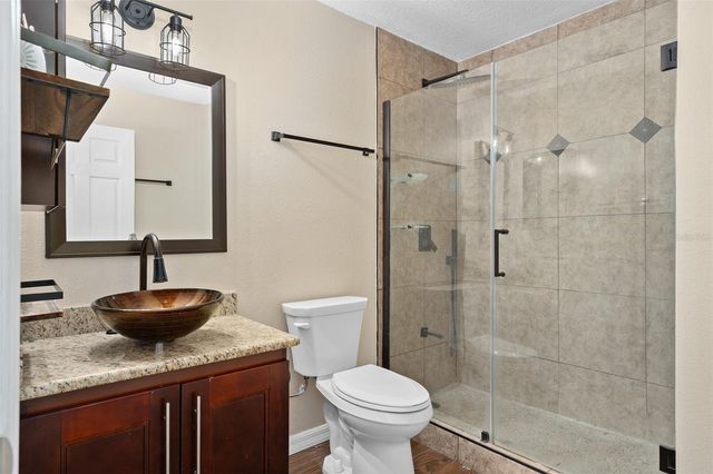 155 N PEARL LAKE CAUSEWAY 208, Altamonte Springs, FL 32714