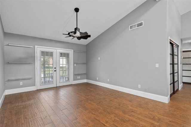 155 N PEARL LAKE CAUSEWAY 208, Altamonte Springs, FL 32714