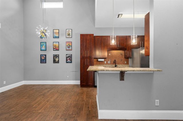 155 N PEARL LAKE CAUSEWAY 208, Altamonte Springs, FL 32714