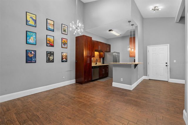 155 N PEARL LAKE CAUSEWAY 208, Altamonte Springs, FL 32714
