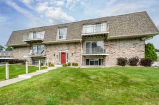 3626 Lakeshore Dr. - K10, St. Joseph, MI 49085