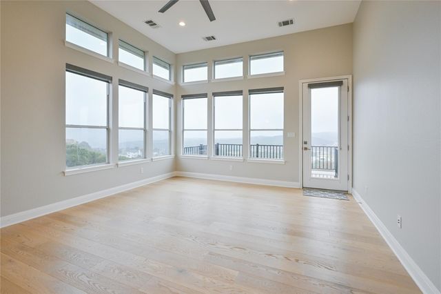 232 Sunrise Ridge LOOP, Austin, TX 78738