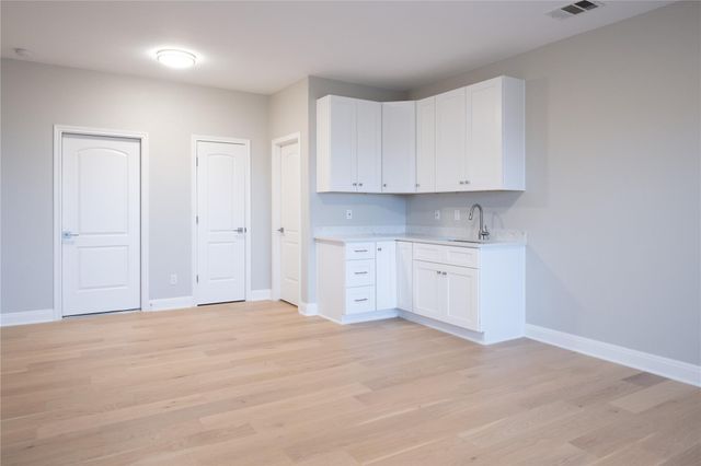 232 Sunrise Ridge LOOP, Austin, TX 78738