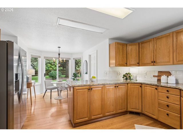 20920 S RIDGE Rd, Oregon City, OR 97045