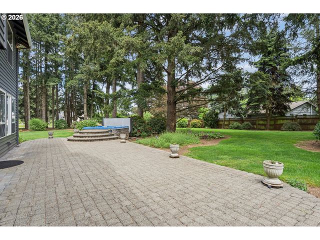 20920 S RIDGE Rd, Oregon City, OR 97045