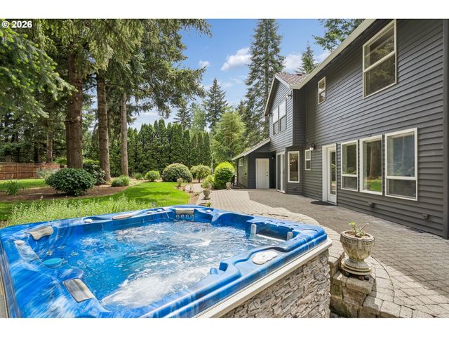 20920 S RIDGE Rd, Oregon City, OR 97045