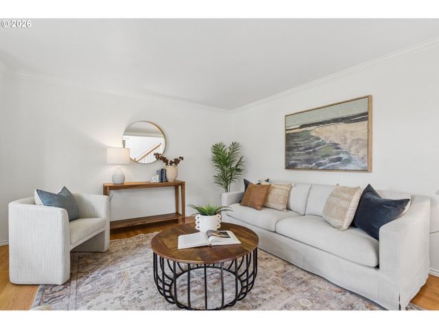 20920 S RIDGE Rd, Oregon City, OR 97045
