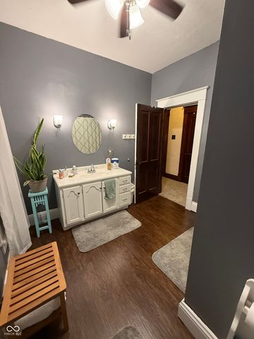 108 W Madison Street, Alexandria, IN 46001