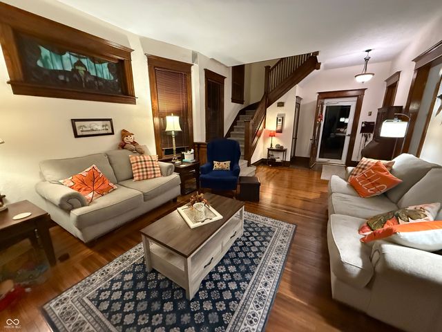 108 W Madison Street, Alexandria, IN 46001