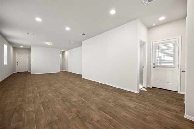 160 Backwater RD, Kyle, TX 78640