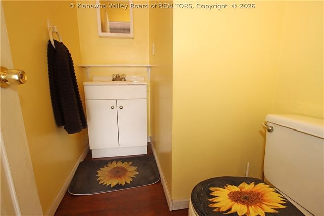 41 Flat Top Camp Road, Wharton, WV 25208