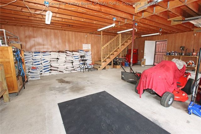 41 Flat Top Camp Road, Wharton, WV 25208
