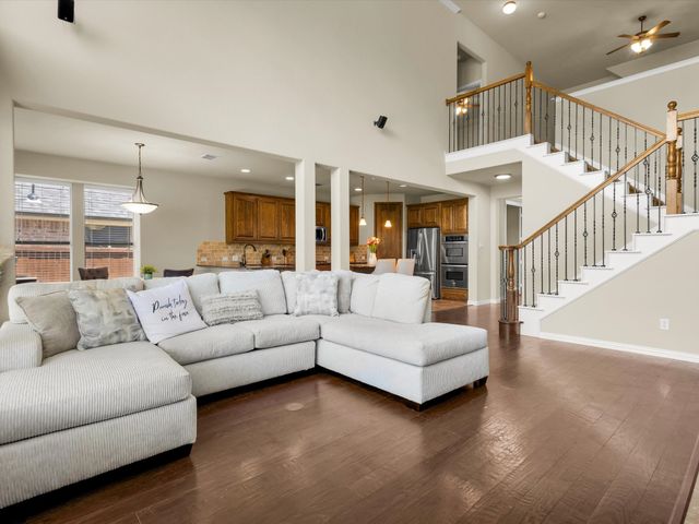 214 Crestbrook Drive, Rockwall, TX 75087