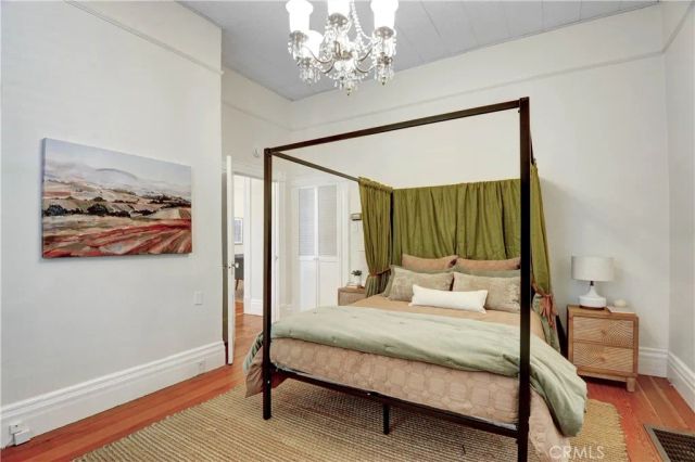 703 Manzanita, Sierra Madre, CA 91024