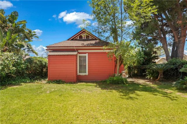 703 Manzanita, Sierra Madre, CA 91024