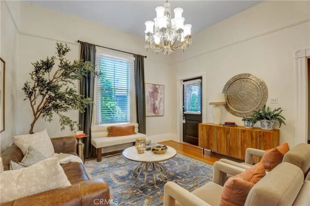 703 Manzanita, Sierra Madre, CA 91024