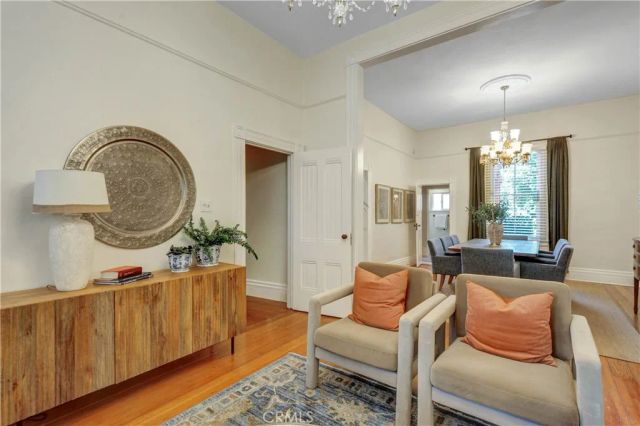 703 Manzanita, Sierra Madre, CA 91024