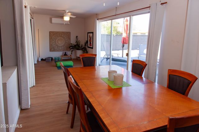 1326 E EARLL Drive, Phoenix, AZ 85014