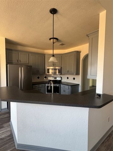 205 Wayne Drive, Aledo, TX 76008
