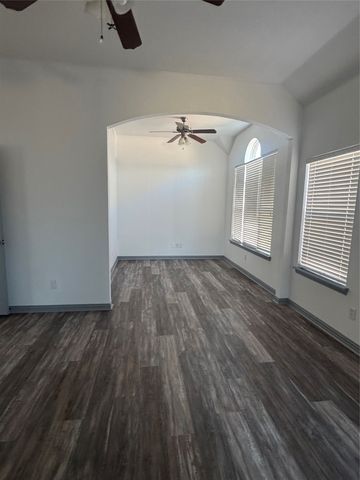 205 Wayne Drive, Aledo, TX 76008