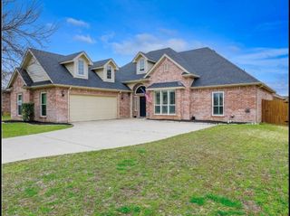 205 Wayne Drive, Aledo, TX 76008