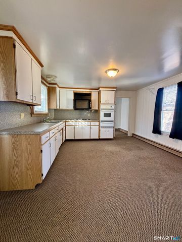 73 Peck Street 2, Norwich, CT 06360