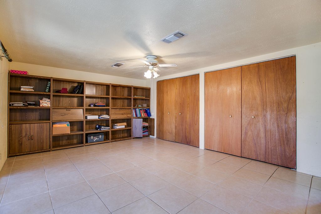 Image 19 of property listing at 1105 N Van Buren Street, San Angelo, TX 76901