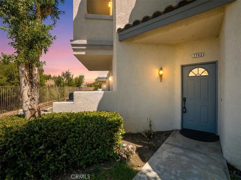 7743 E Viewrim, Anaheim, CA 92808