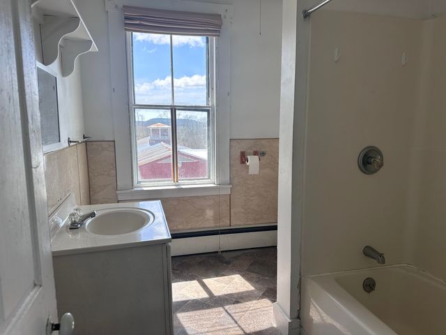 529 NH Route 10, Piermont, NH 03779
