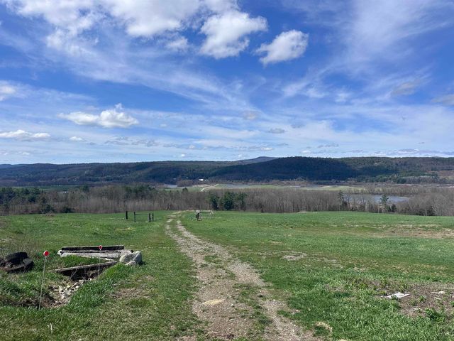 529 NH Route 10, Piermont, NH 03779