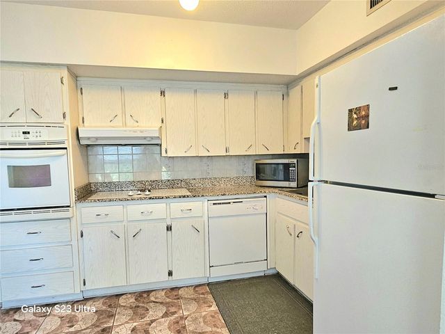2380 WORLD PARKWAY BOULEVARD 56, Clearwater, FL 33763
