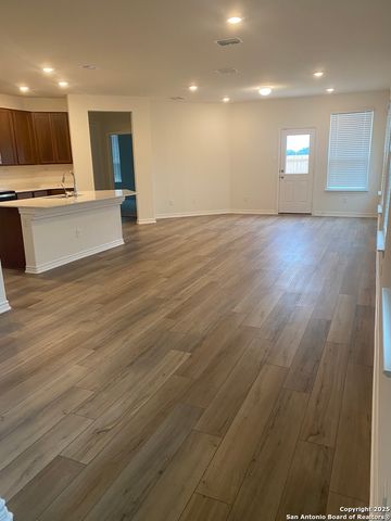 440 Horizon Pointe, Seguin, TX 78155