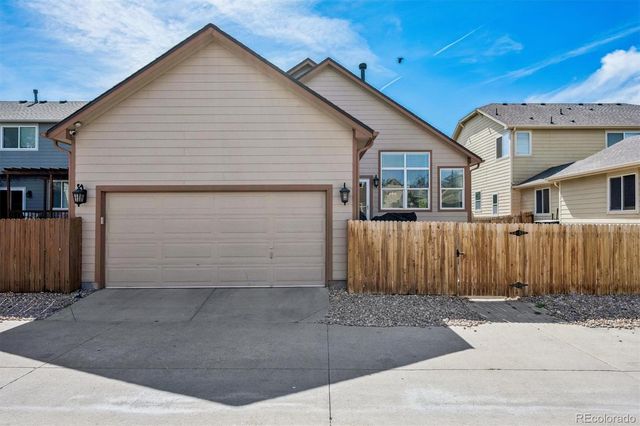 11096 Newark Street, Commerce City, CO 80640