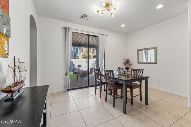 2378 W JAKE Haven, Phoenix, AZ 85085