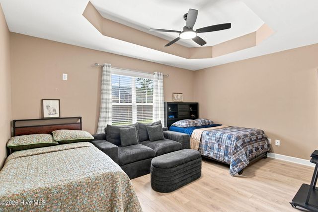 1074 Bridgeport Way, Leland, NC 28451