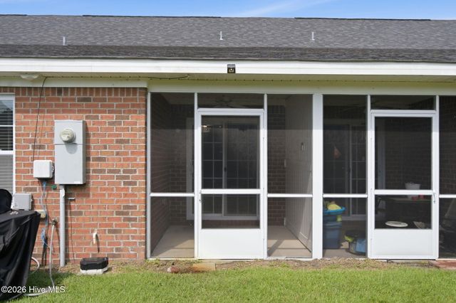 1074 Bridgeport Way, Leland, NC 28451