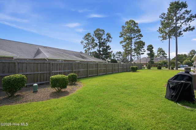 1074 Bridgeport Way, Leland, NC 28451