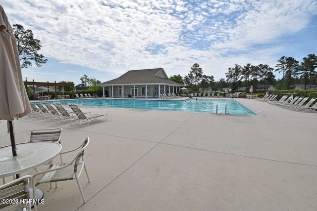 1074 Bridgeport Way, Leland, NC 28451